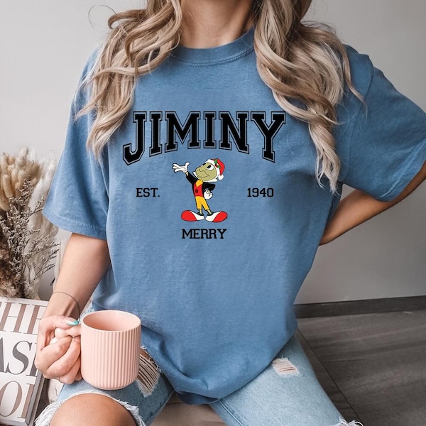 Disney Pinocchio Jiminy Cricket Merry Xmas Comfort Colors T-Shirt, Mickey's Very Merry Xmas, Magic Kingdom Disneyland Family Trip Shirt