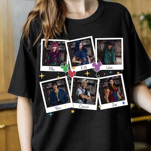 Disney Descendants Characters Photo Book Comfort Colors T-Shirt, Mal Evie Uma Ben Carlos Jay, Magic Kingdom Disneyland Group Matching Tee