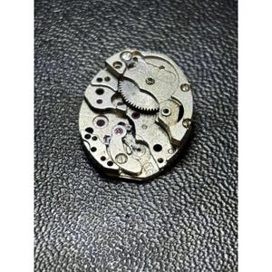 INT Durowe cal. 75 watch movement for parts/repair image 1