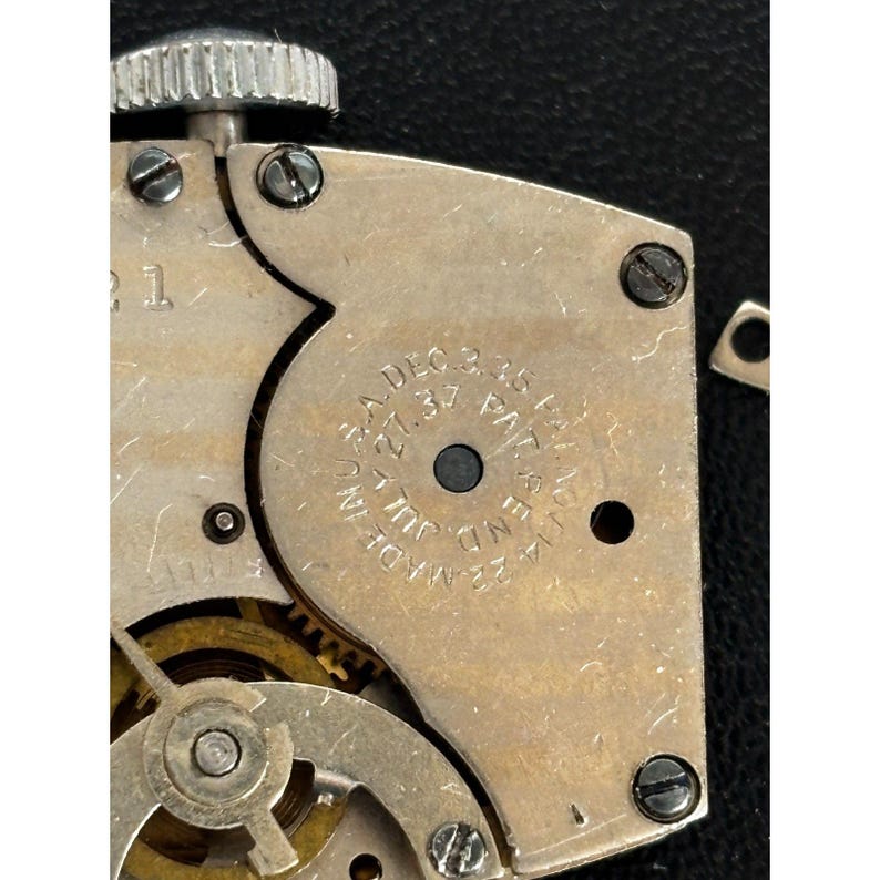 Ingersoll Lassie movement and dial, 1930s, for parts/repair image 4