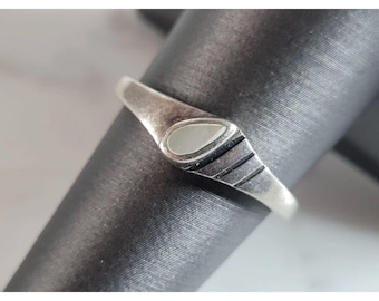 Sterling silver modernist women's ring, size 7.75