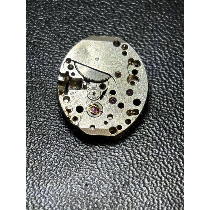 INT Durowe cal. 75 watch movement for parts/repair image 2