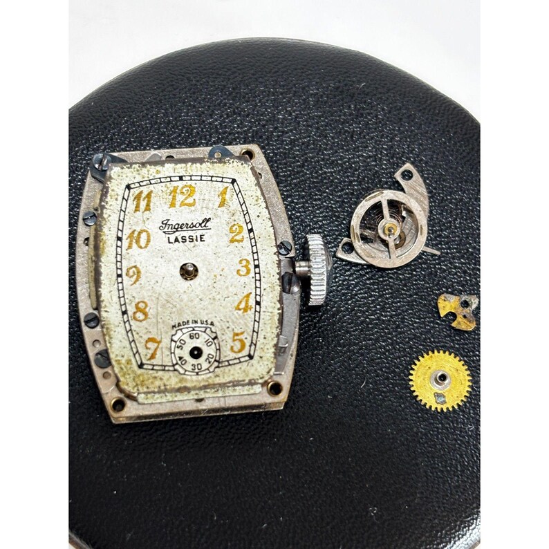 Ingersoll Lassie movement and dial, 1930s, for parts/repair image 1