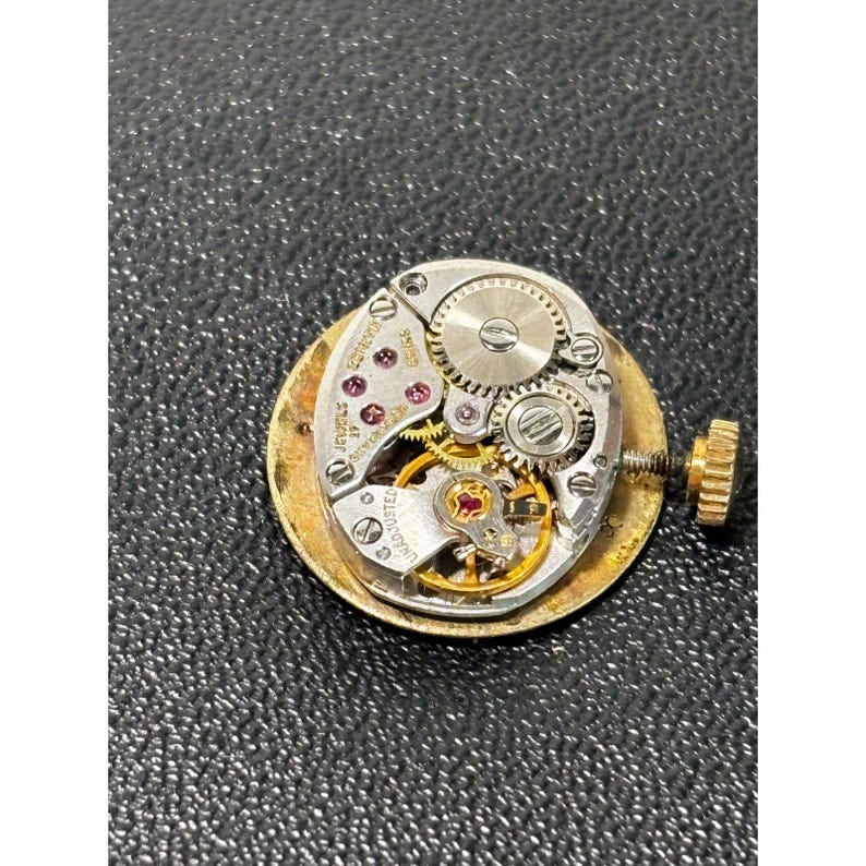Zenith cal. 1120 17j movement w/ Movado dial, for parts/repair imagem 2