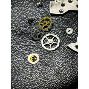 Bulova cal. 10BNCH movement with military dial image 9