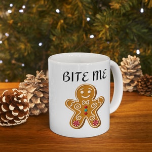 Tazza Bite Me Gingerbread Man - Tazza da caffè divertente di Natale