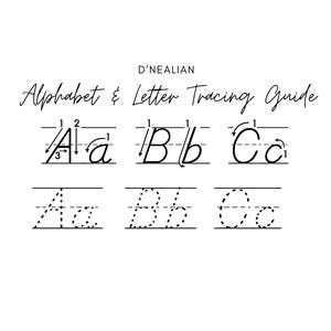 Peut inclure: Une feuille de travail imprimable en noir et blanc pour apprendre l'alphabet. La feuille de travail montre les lettres A, B et C avec des lignes pointillées pour le traçage. Le texte "D'Nealian Alphabet & Letter Tracing Guide" est en haut de la page.