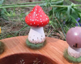 Fly Agaric small - Celebrationring Ornament / plug - Steker - birthdayring - fits Grimms - Waldorf - Mushroom - advent spiral