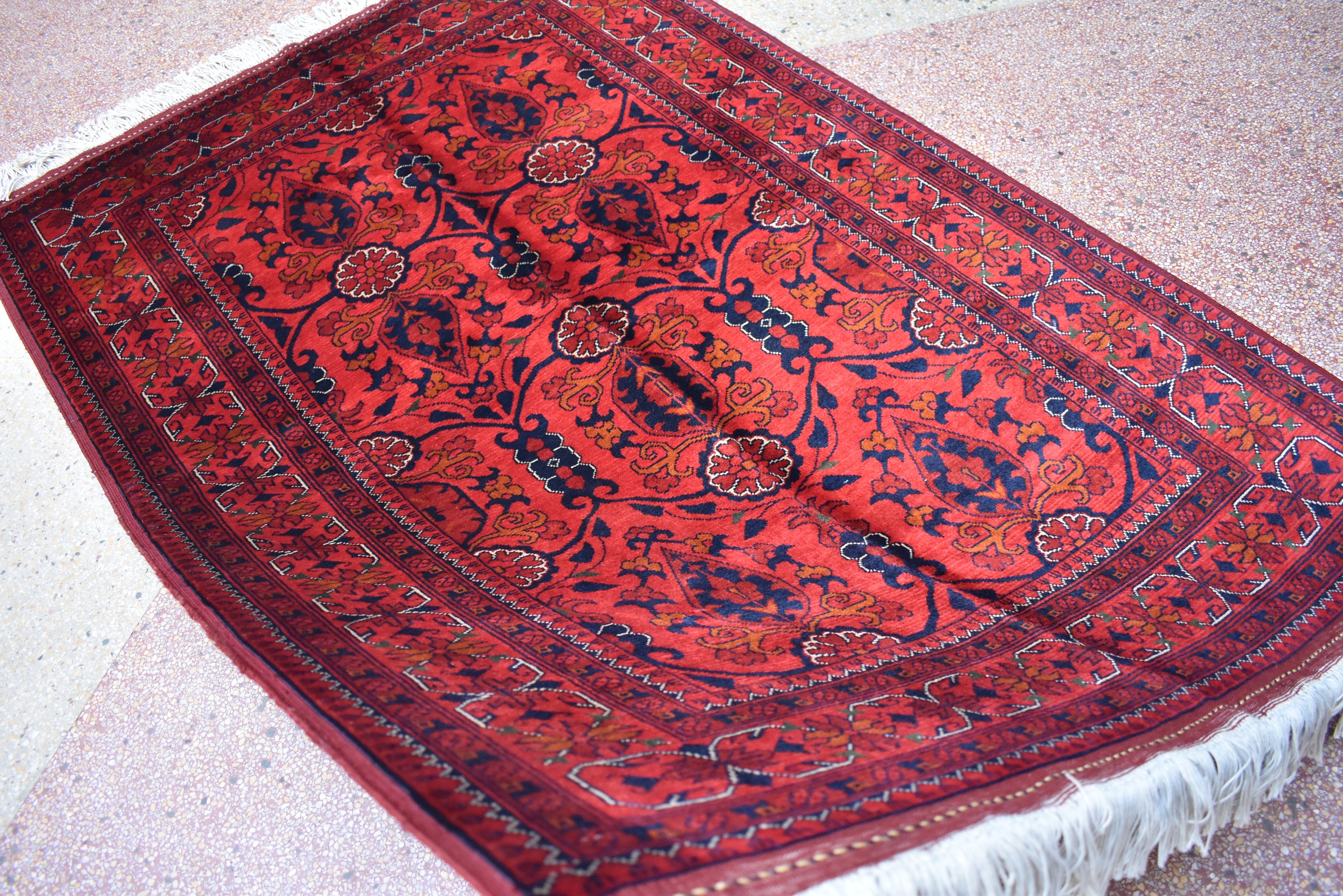 ハンドメイドのアフガニスタン・トルクメンウールラグ：4.11 x 3.4