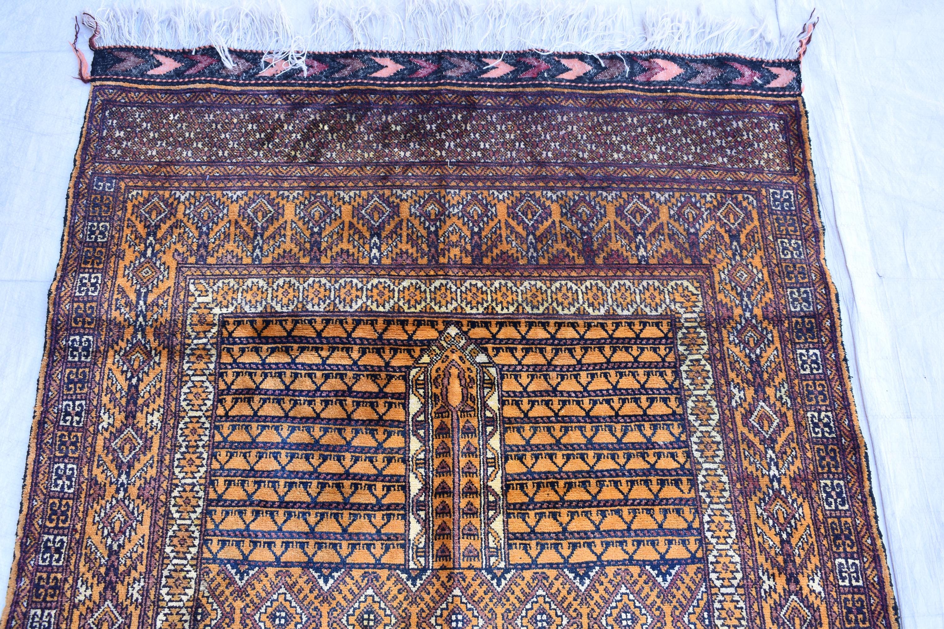 手織りアフガン・グラサック・ラグ：5.4x3.1フィート、ボヘミアン