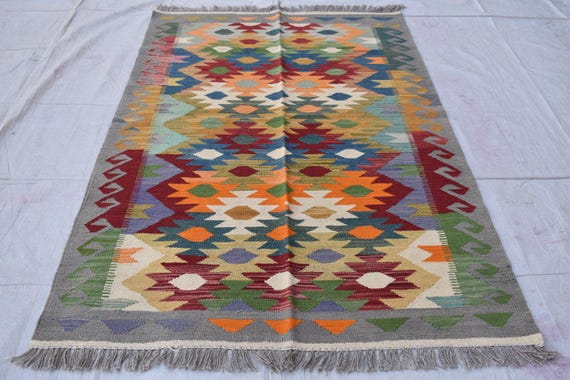 手織りアフガニスタンキリムラグ：幾何学模様ウールトライバルラグ