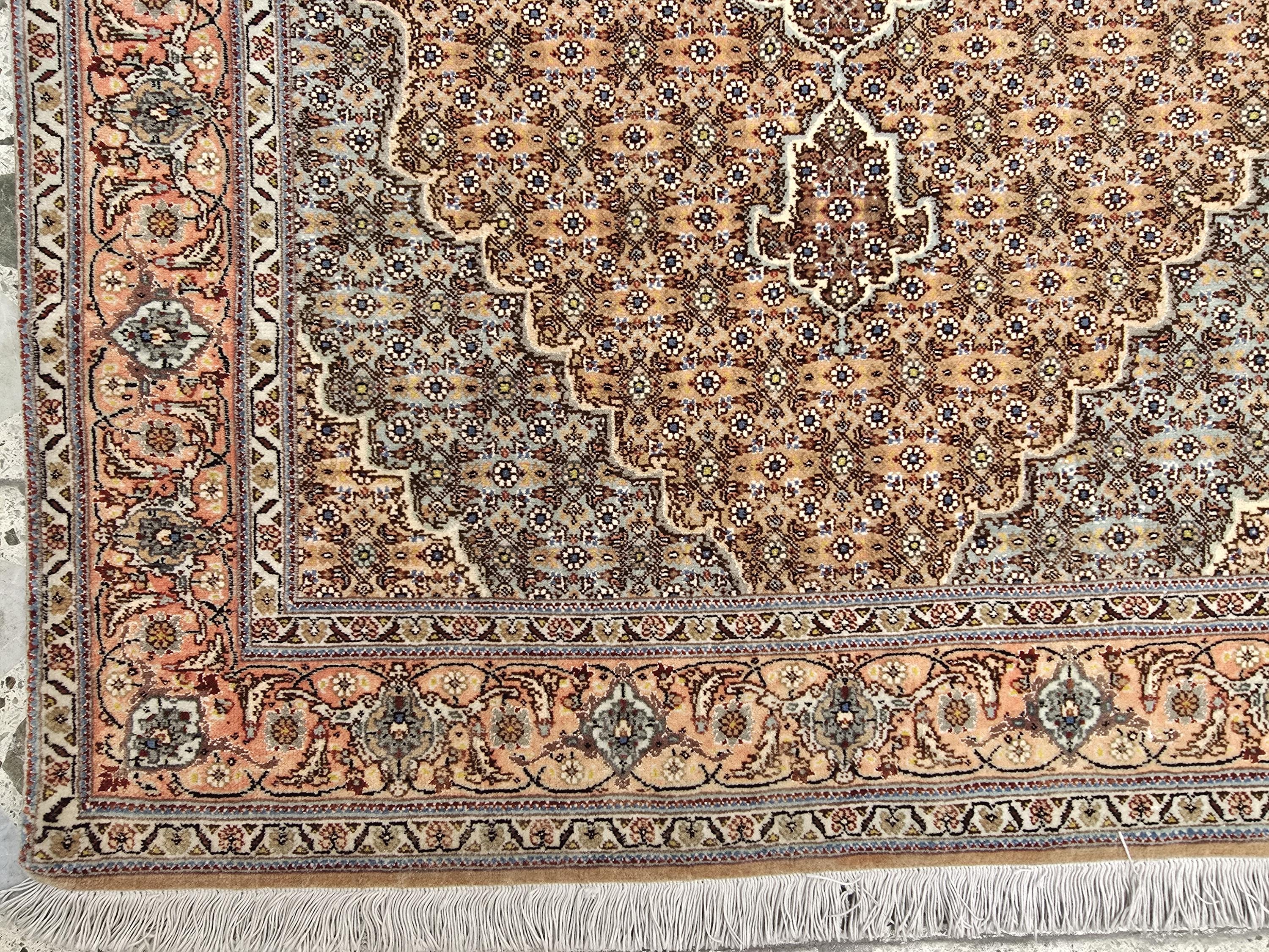 ヴィンテージ タブリーズ ペルシャ絨毯 3.2x4.5フィート：手織りウール