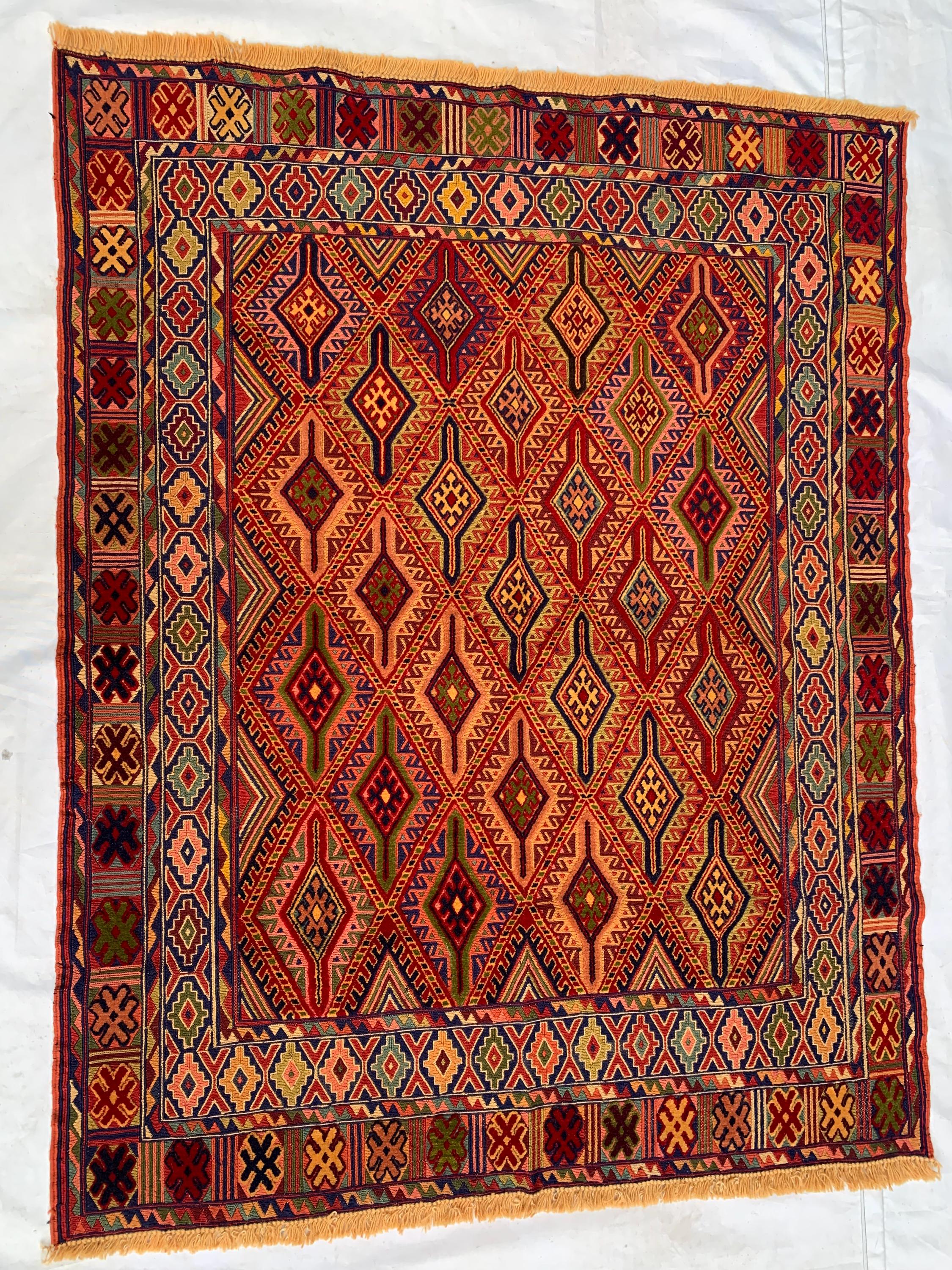 ニューキリム カイセリ 幾何学模様 手織りラグ ウール製 赤 青