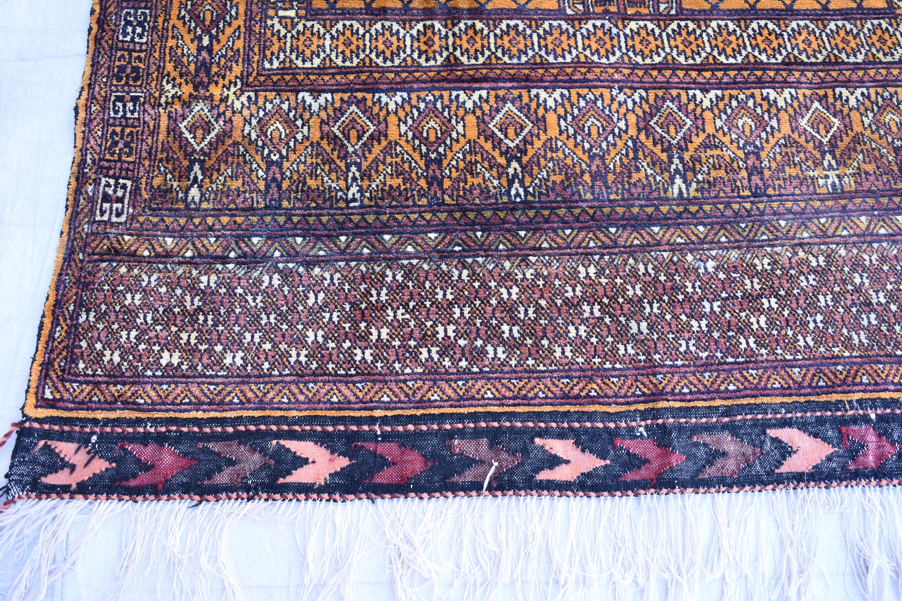 手織りアフガン・グラサック・ラグ：5.4x3.1フィート、ボヘミアン