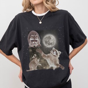 Street Cats Oversize Trash Panda Shirt Vintage Raccoon Graphic Tee Cottagecore Funny Raccoon Gift for Raccoon Lovers