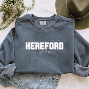 Hereford Crewneck, Hereford Sweatshirt, Hereford Cattle, Hereford Heifer Shirt, Cow Crewneck, Hereford Cow, Hereford Bull