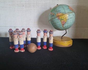 Jeu de quilles anciennes  bowling vintage jouet représentant des marins brocante francaise