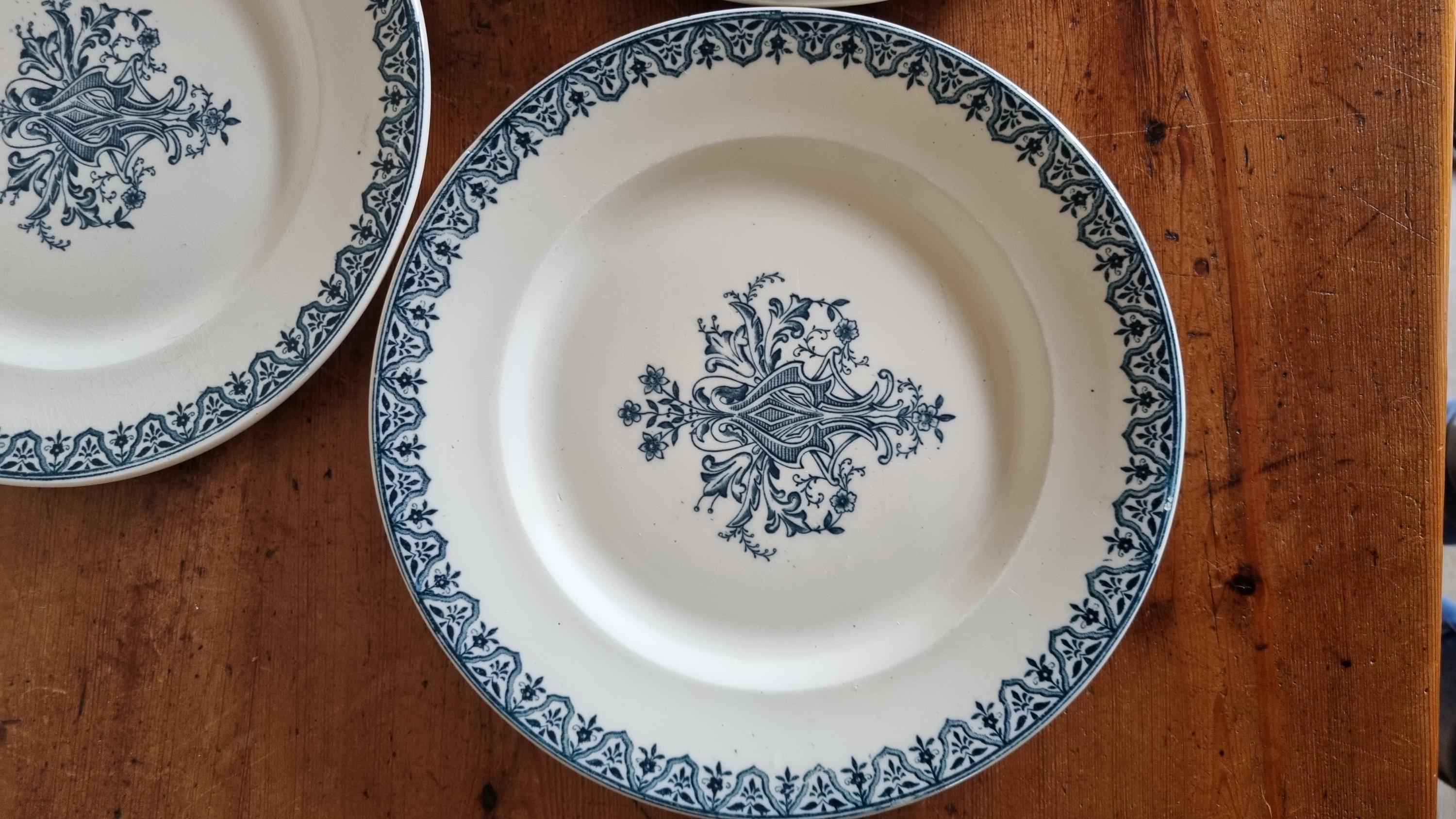 Set of 4 Old Flat Plates Terre De Fer Salins Alhambra Model French