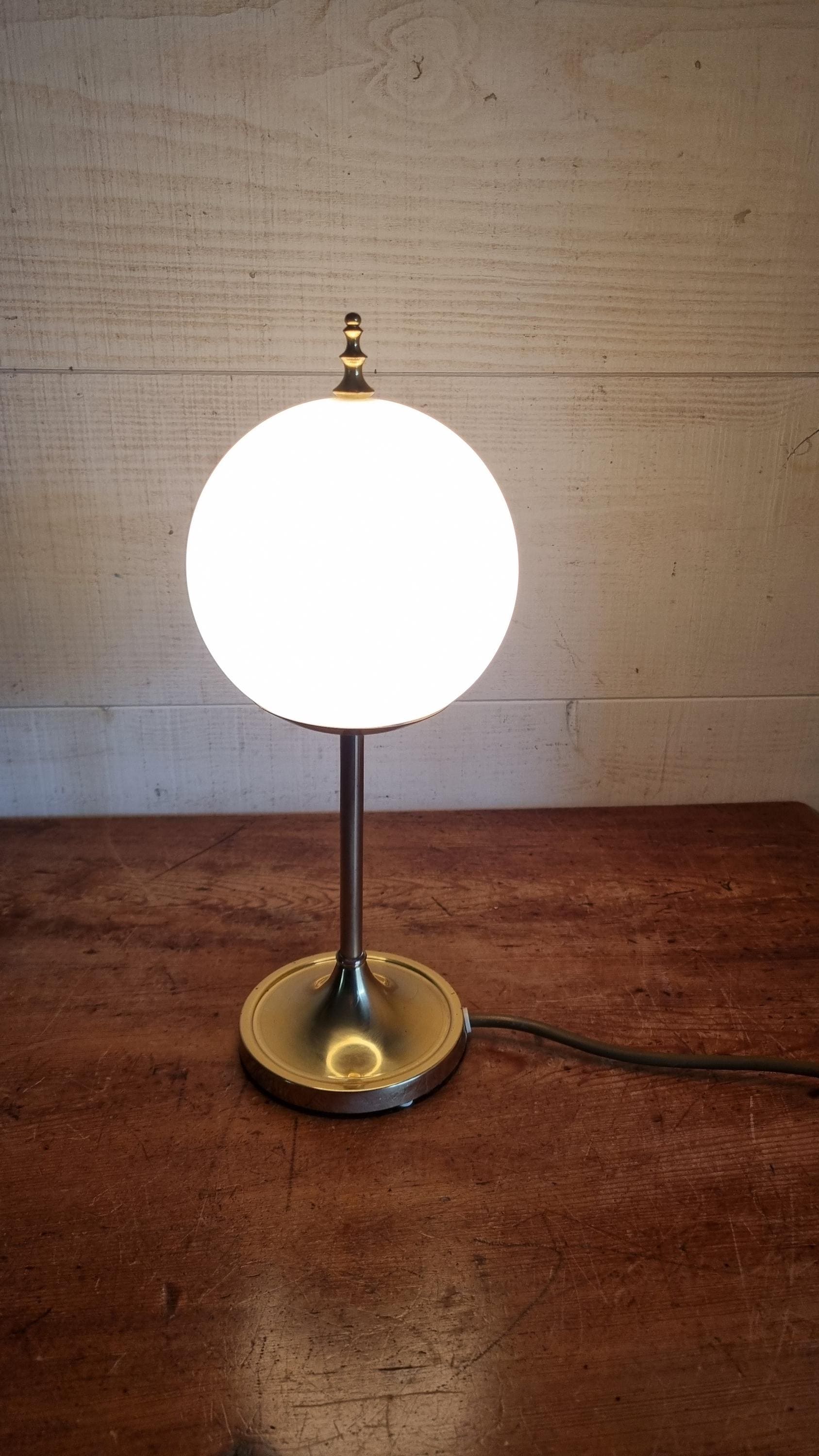 Lampe à Poser Vintage Années 60 – Blanc Motifs – 53 Cm – Neuve