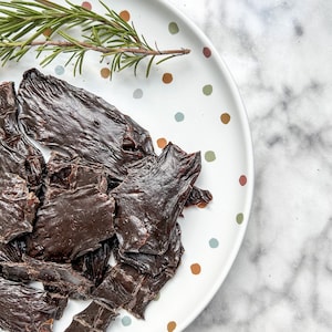 Beef Liver Chips for Dogs - Dehydrated, Natural Dog Treats, High Protein Snacking & Healthy Pet Treats