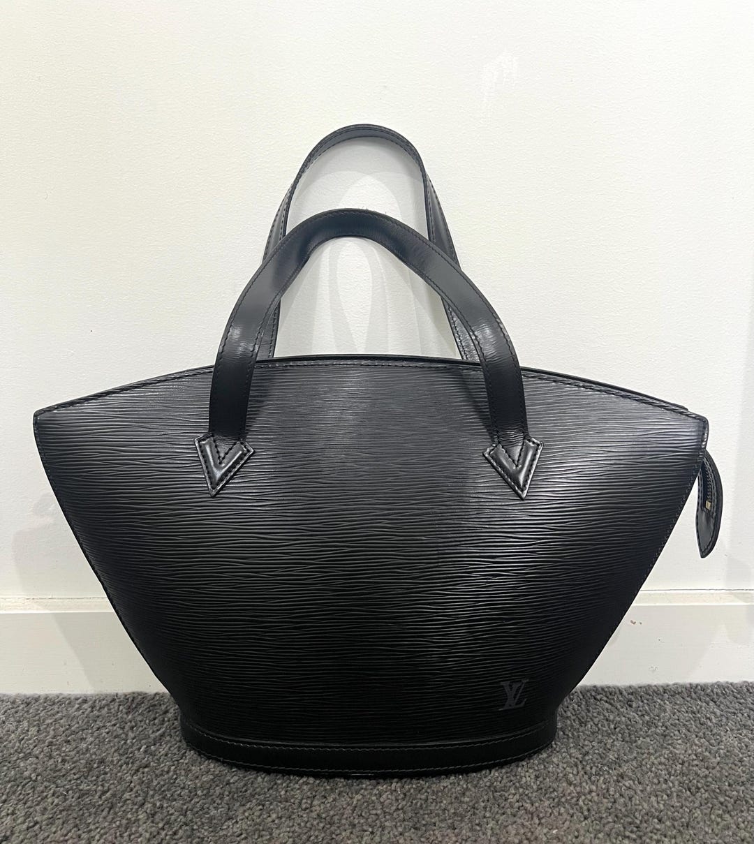 Louis Vuitton ブラック バッグ\