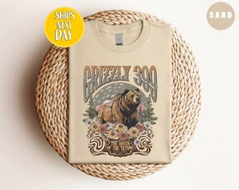 Forever Queen Of The Tetons Grizzly 399 T-Shirt, Famous National Park T-Shirt, Bear Lovers Tee, Grizzly Cub Mom, Preserve and Protect -TC092