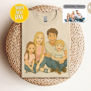Maglietta artistica personalizzata in stile Ghibli, arte ispirata a Ghibli dalla tua foto, regalo personalizzato per gli amanti degli anime, disegno di famiglia dei cartoni animati -TC0150