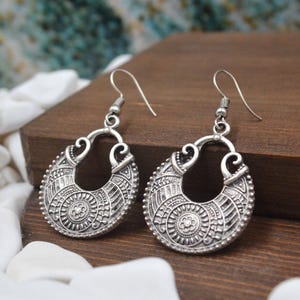 Boho Antique Silver Dangle Earrings, Bohemian Vintage Ethnic Jewelry Gift for Women, Boho Chic Style Statement Earrings for Festivals