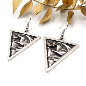 Pendientes Colgantes Triángulo Plata Antigua Boho, Diseño Geométrico Texturizado Bohemio, Joyería Étnica para Mujer