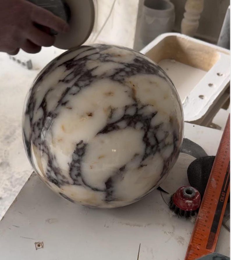 Calacatta Viola Marble Round Coffee Table, Natural Stone Modern Design image 4
