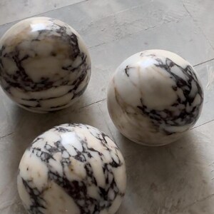 Calacatta Viola Marble Round Coffee Table, Natural Stone Modern Design image 3