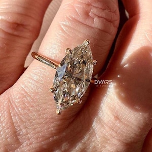 Marquise Cut Moissanite Diamond Engagement Ring, 4.5 CT Marquise Diamond Ring, Solitaire Ring, 6 Claw Prong Hidden Halo Wedding Ring for her