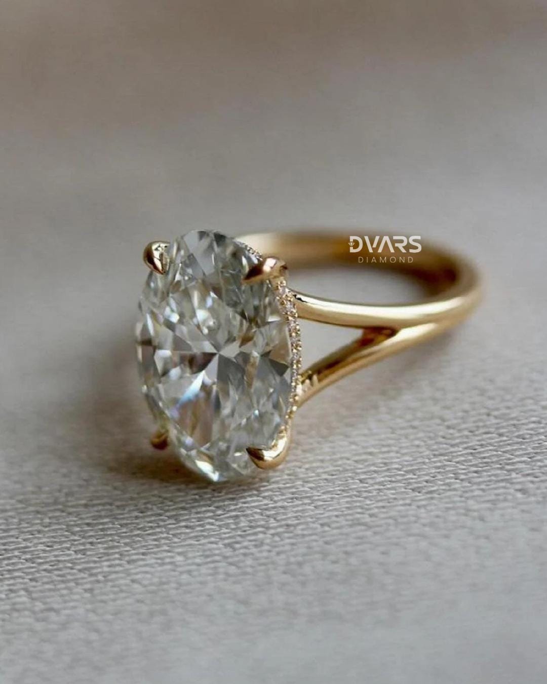 Oval Cut Moissanite Engagement Ring, Split Shank Oval Cut Ring ...