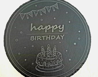 Tortenplatte Geburtstag, individualisiert durch Lasergravur, rund, 30cm, Schiefer, Motiv Torte und Text happy Birthday, personalisierbar