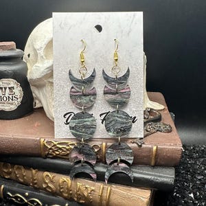 Moon Phase Acrylic Earrings, Witchy Earrings, Acrylic Moon Phase Dangle Earrings, Lunar Moon Earrings, Celestial Moon Phase Earrings