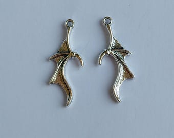Pingentes de asa de morcego em liga de prata antiga (31 mm x 12 mm)
