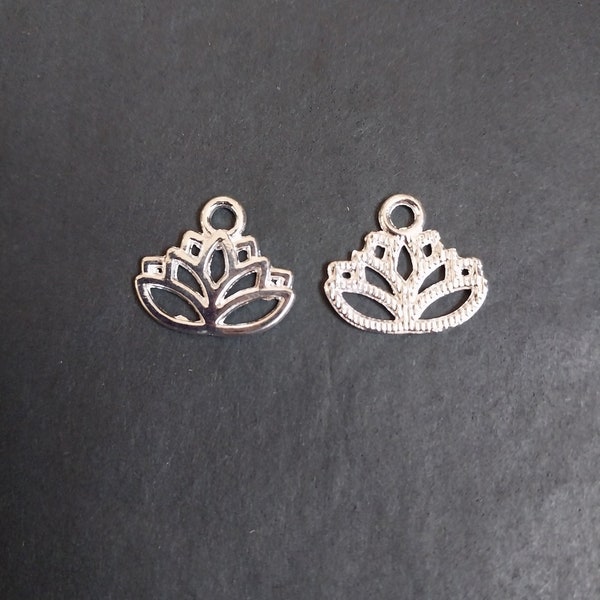 20 silver plated lotus flower charms (bright silver plated), zinc based alloy