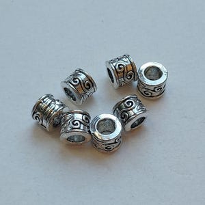 Antiekzilveren kolomkralen met krulpatroon, groot gat