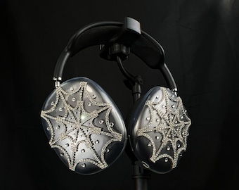 Funda para Airpods Max con diseño de telaraña de color personalizado, accesorio para Airpods Max, calcomanía con diamantes de imitación brillantes y brillantes, regalo para ella