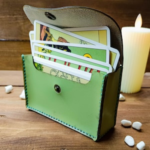 Leren tarotkaarthouder, tarotkaarthouder, leer speelkaarthouder, kaartopbergdoos, tarotzakje, tarotgeschenkdoos