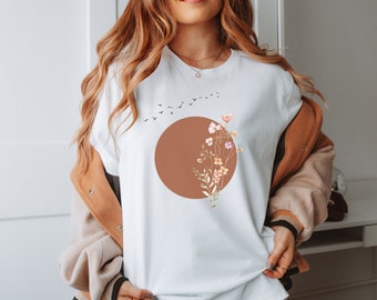 Boho Wildflowers Cottagecore Shirt, Oversized Vintage Boho tshirt, Wildflower tshirt, Pastel Floral Nature Shirt, Japandi style shirt,