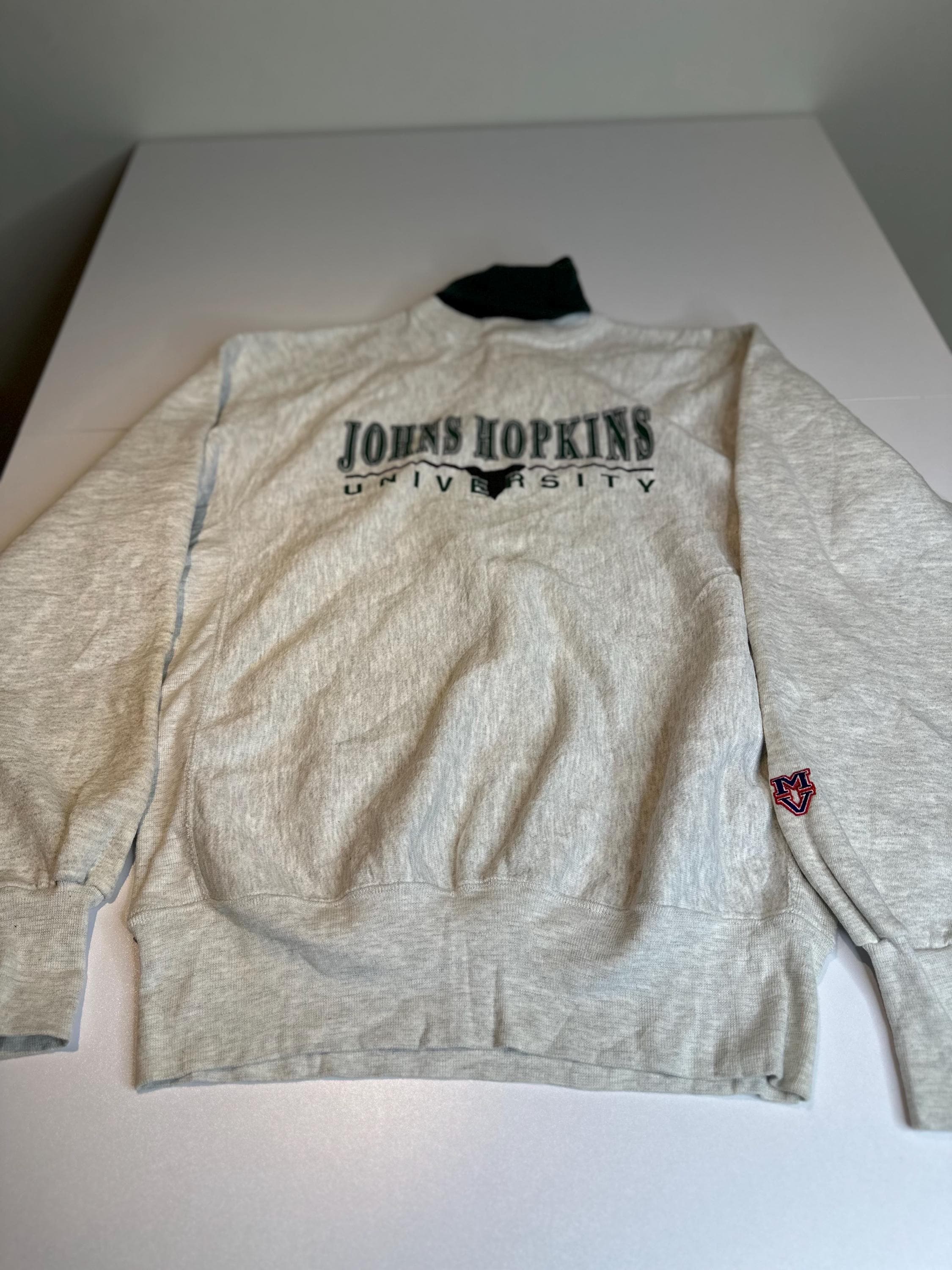 Vintage Johns Hopkins University Grey Sweatshirt Size L #college 