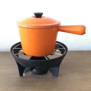 LE CREUSET Vintage Orange Fondue Pan 70s - Made in France - Seventies 1970s Kitchen - Housewarming Gift