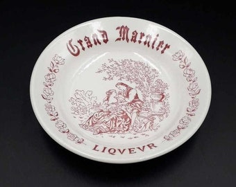 Grand Marnier ashtray in pink ceramic / French Vintage advertising ashtray 70's - Made in France - Gift for him -