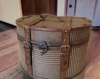 Caja para sombreros de estilo vintage antiguo, estilo baúl de viaje, caja para sombreros de madera con cuero y tela tejida, maleta decorativa retro