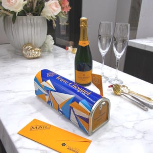 VEUVE CLICQUOT Ponsardin US Vintage Collector&#39;s Mailbox - Made in France - Veuve Clicquot Champagne - Gift - Bar Decoration