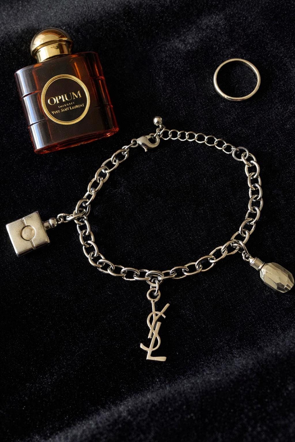 Saint laurent vintage necklace - Etsy 日本