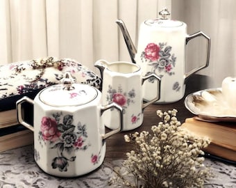 アンティークのリモージュ磁器製コーヒーまたは紅茶セット（洗練された