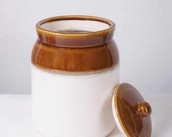 Ceramic Handmade Indian Pickle Jar, Achaar Barni, Container, Canister, Height : 10 Inches