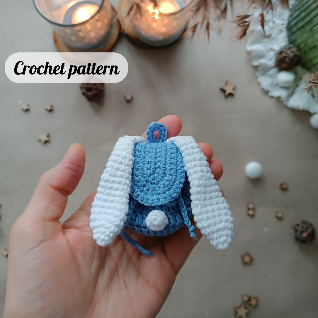 39 Crochet Backpack Patterns with Lambs, Bunnies, and Grannies 25 Crochet pattern backpack for Blythe doll